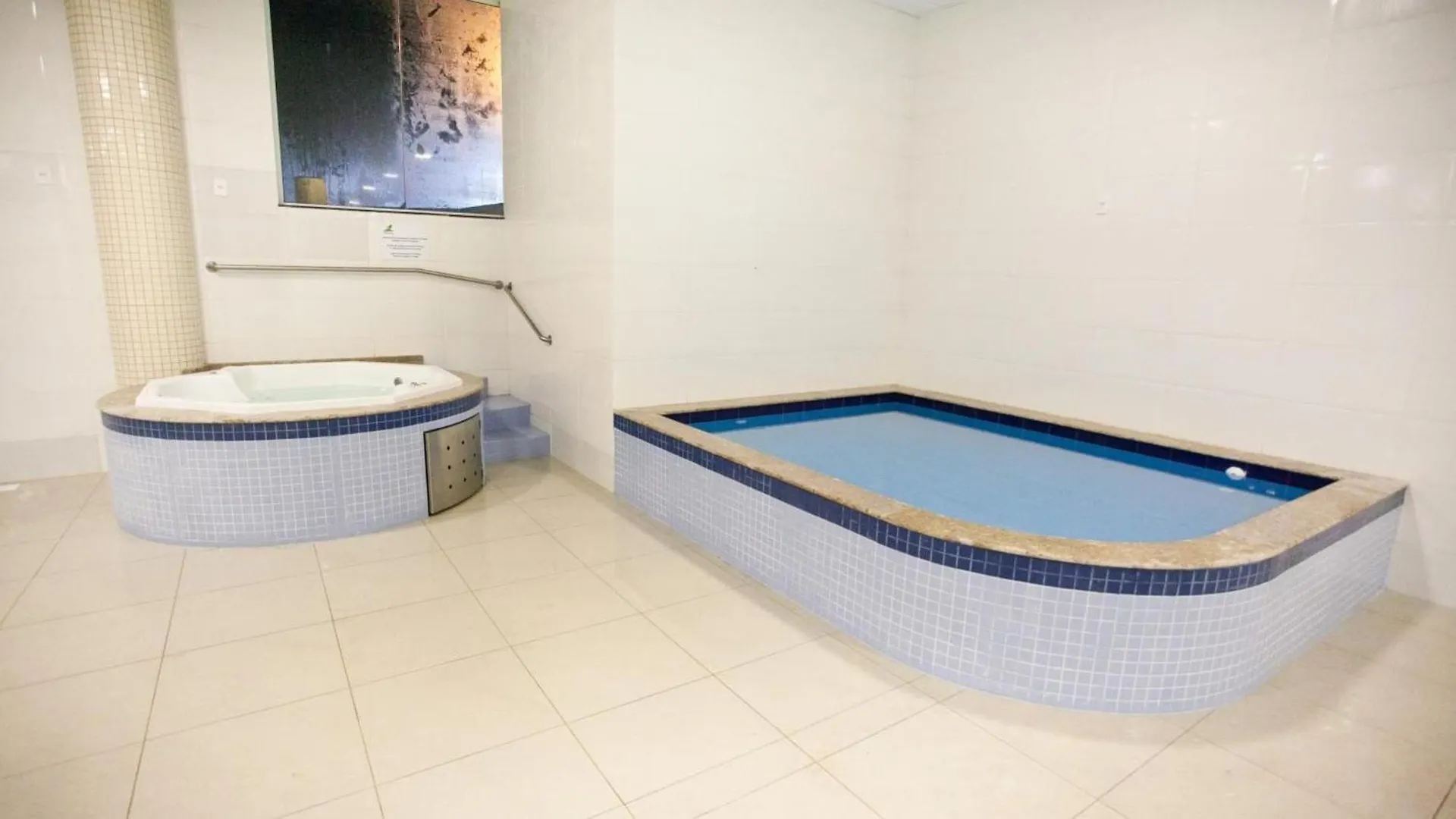 Tropicanas Hotel E Eventos Florianopolis 3*,  Brazil
